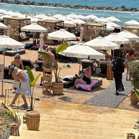 דירה Beautiful Near The Sea And A Large Private Garden
